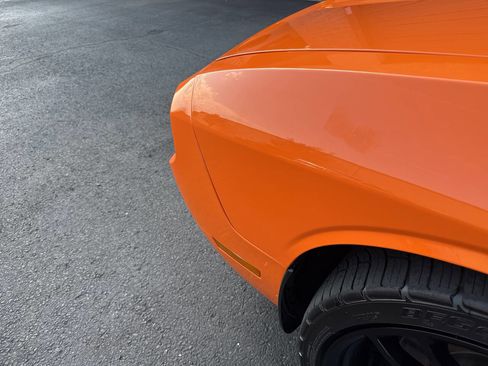 Used 2014 Dodge Challenger R/T image 29