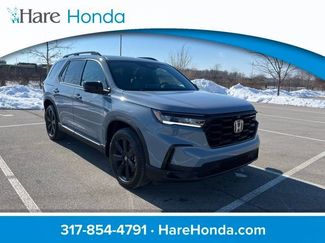Used 2025 Honda Pilot Black Edition video 1