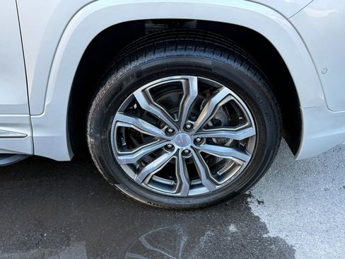 Used 2018 GMC Terrain Denali w/ LPO, 'HIT The Road' Package AWD/4WD image 12