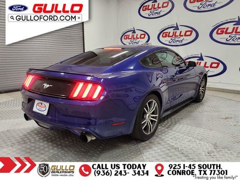 Used 2016 Ford Mustang Coupe image 7