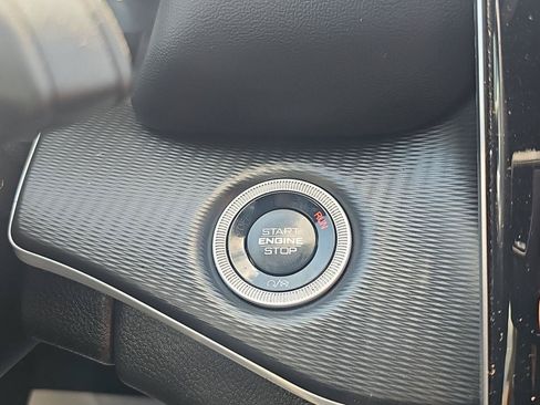 Used 2025 Jeep Grand Cherokee L Laredo RWD image 22