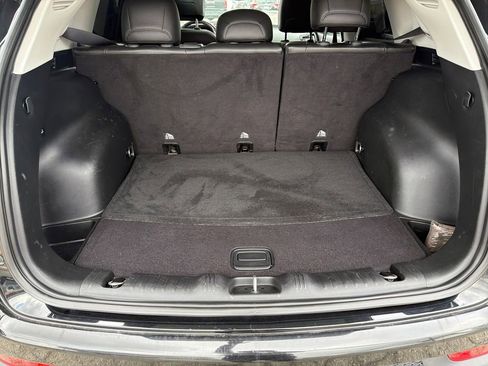 Used 2018 Jeep Compass Limited image 24