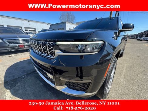 Used 2022 Jeep Grand Cherokee L Summit w/ Advanced Protech Group IV RWD image 9