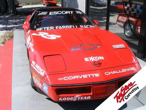 Used 1990 Chevrolet Corvette Coupe image 4