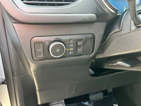 Used 2023 Ford Escape Platinum w/ Premium Technology Package AWD/4WD image 41