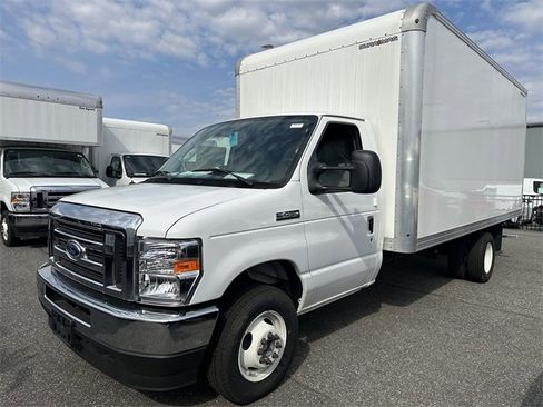 New 2024 Ford E-450 and Econoline 450 Super Duty w/ Power Windows & Locks Group image 17