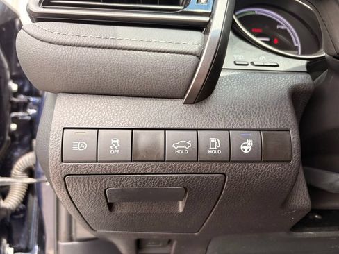 Used 2022 Toyota Camry XSE w/ Navigation Upgrade Package FWD image 26