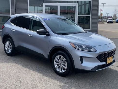 Certified 2022 Ford Escape SE w/ Convenience Package AWD/4WD image 3