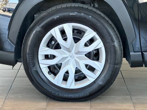 Certified 2026 Toyota Corolla Cross L FWD image 25