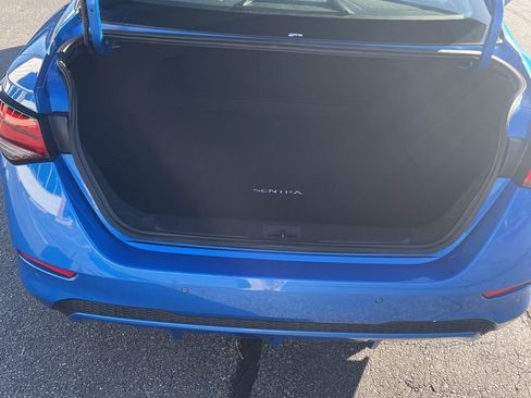 Used 2024 Nissan Sentra SV FWD image 10