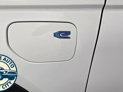 Used 2022 Jeep Grand Cherokee Limited 4xe image 32