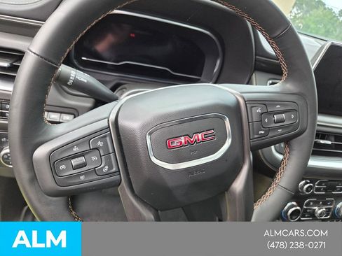 Used 2024 GMC Yukon AT4 w/ Technology Package AWD/4WD image 26