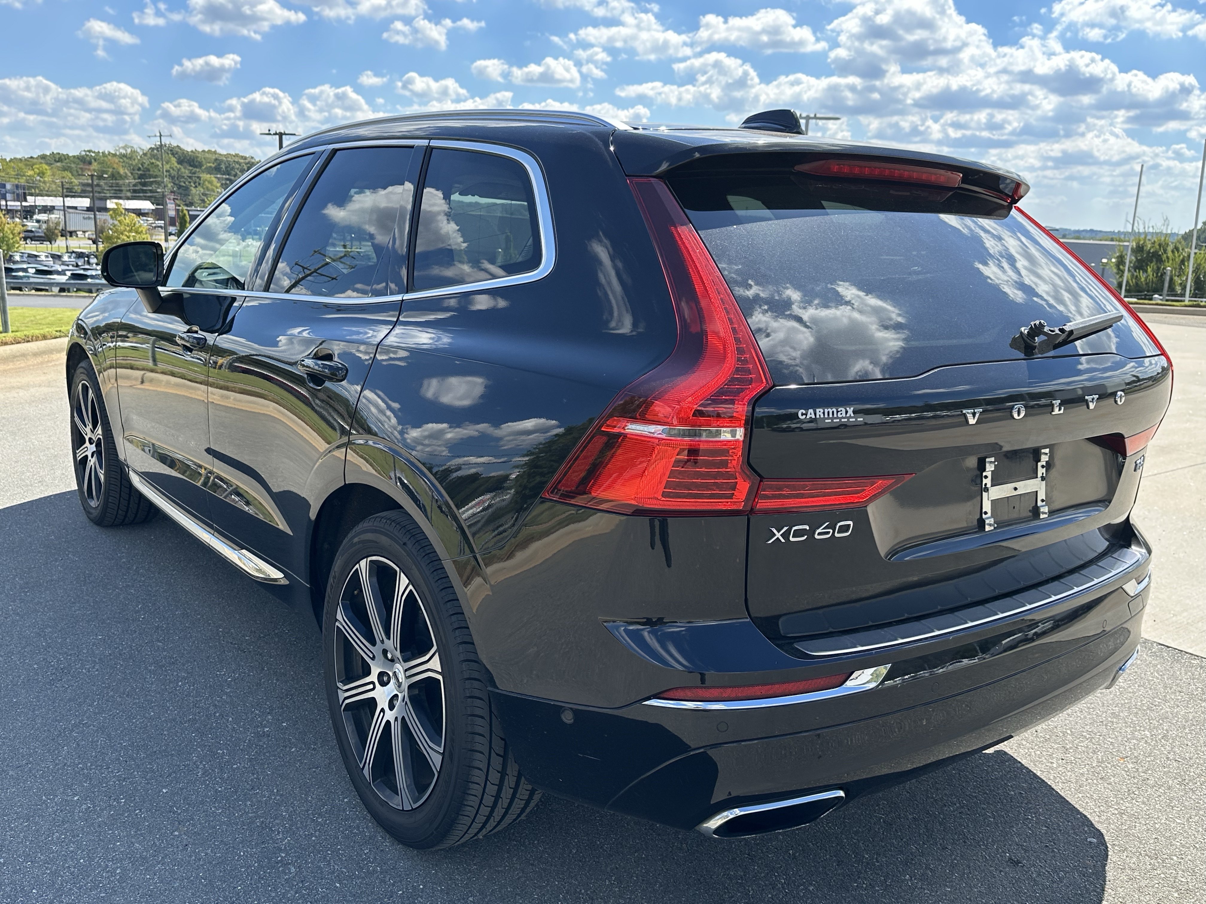 Used 2021 Volvo XC60 T6 Inscription w/ Protection Package Premier AWD/4WD image 6