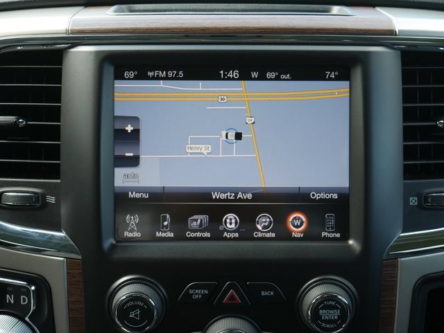 Used 2014 RAM 1500 Laramie w/ Convenience Group AWD/4WD image 4