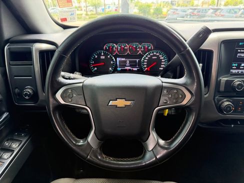 Used 2018 Chevrolet Silverado 1500 LT RWD image 18