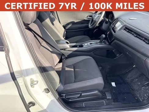 Used 2021 Honda HR-V EX image 9