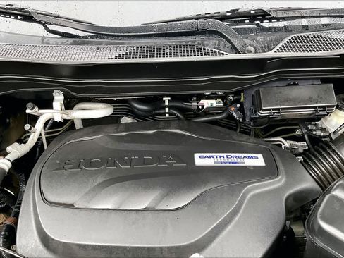 Used 2021 Honda Pilot Black Edition image 13