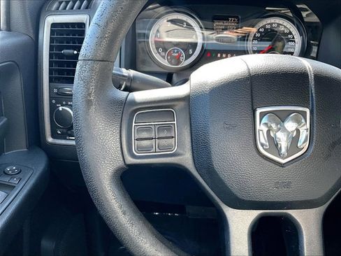 Used 2015 RAM 2500 Tradesman w/ Chrome Appearance Group image 18