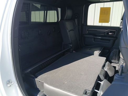 Used 2025 RAM 3500 Limited image 33