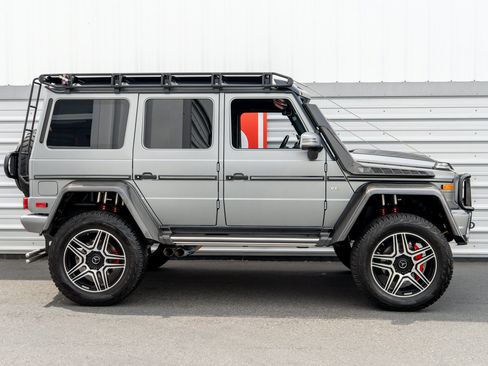 Used 2018 Mercedes-Benz G 550 Squared image 41