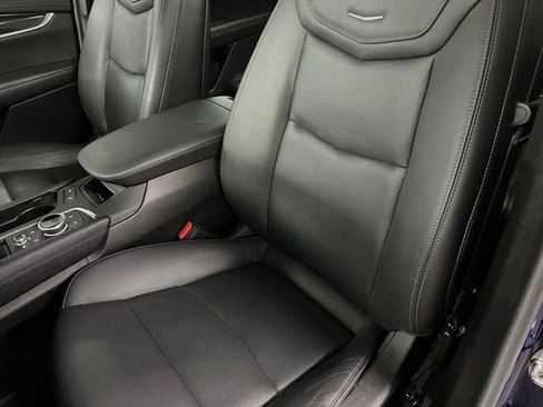 Used 2024 Cadillac XT6 Sport w/ Technology Package image 14