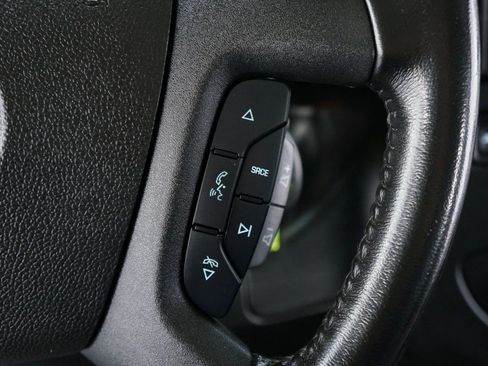 Used 2021 Chevrolet Express 3500 w/ Driver Convenience Package image 17