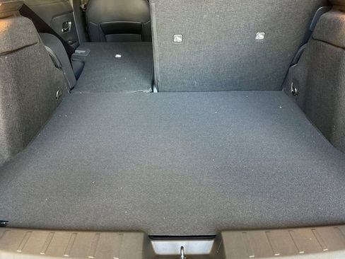 New 2026 Nissan Kicks SR w/ Cold Weather Package AWD/4WD image 15