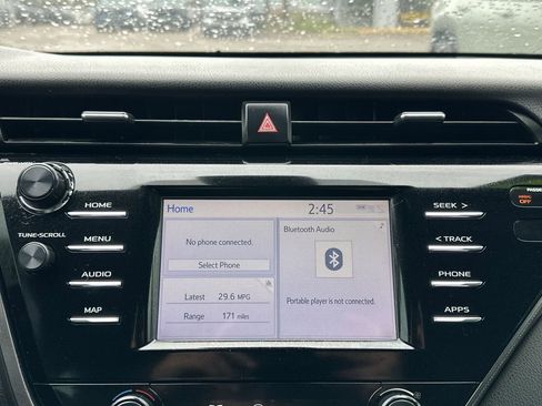 Used 2019 Toyota Camry SE image 22