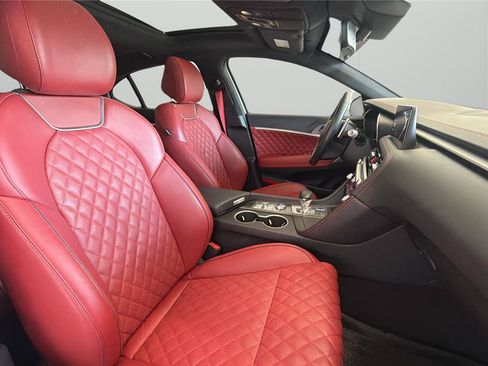 Used 2025 Genesis G70 3.3T Advanced w/ Sport Prestige Package AWD/4WD image 14