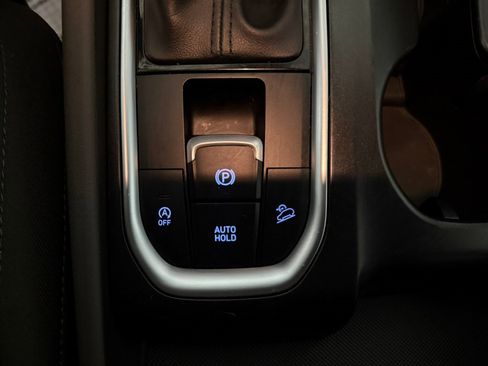 Used 2019 Hyundai Santa Fe SE image 35