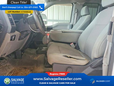 Used 2017 Ford F250 XL w/ Power Equipment Group AWD/4WD image 9