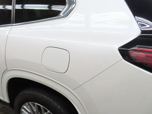 Used 2024 GMC Acadia Denali image 47