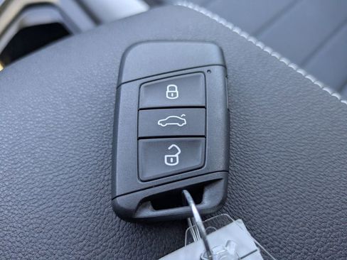 New 2026 Volkswagen Taos S image 28