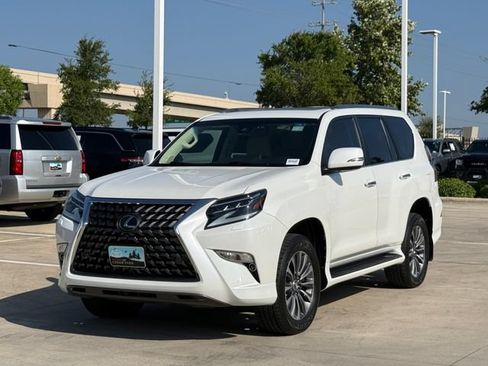 Used 2022 Lexus GX 460 Luxury w/ Off Road Package AWD/4WD image 9