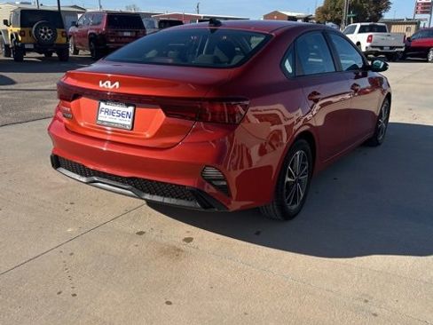 Used 2023 Kia Forte LXS w/ LXS Technology Package image 6