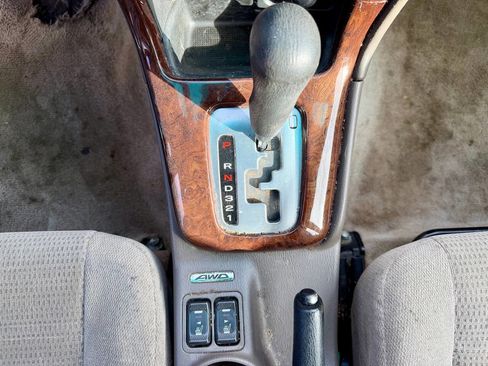 Used 2003 Subaru Outback Wagon AWD/4WD image 17