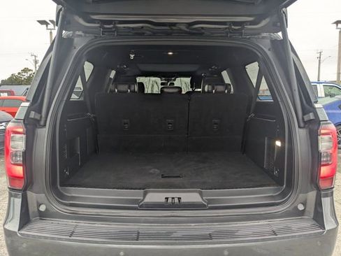 Used 2020 Ford Expedition Max Limited image 12