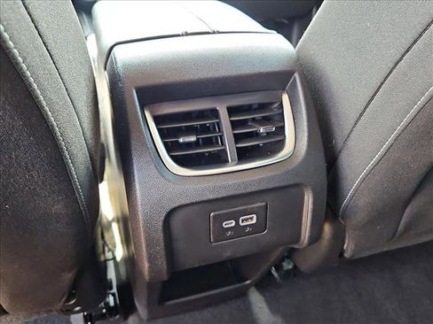 Certified 2025 Chevrolet Blazer LT AWD/4WD image 16