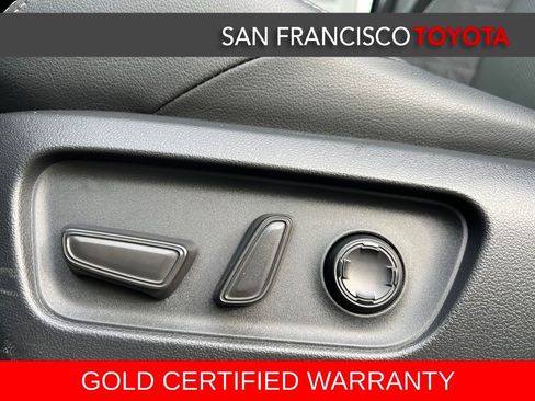 Certified 2025 Toyota 4Runner TRD Off-Road Premium image 12