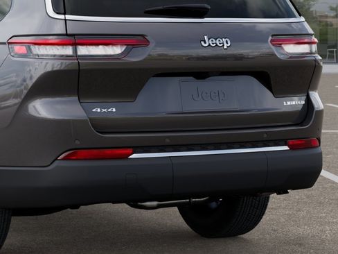 New 2025 Jeep Grand Cherokee L Limited image 13