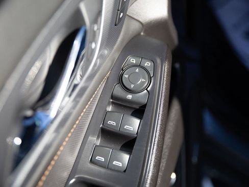 Used 2021 Chevrolet Traverse Premier w/ LPO, Black Accent Package image 22