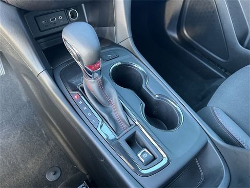 Certified 2022 Chevrolet Equinox RS image 19