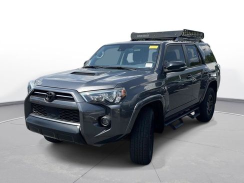 Used 2020 Toyota 4Runner Venture w/ Moonroof Package AWD/4WD image 2