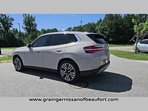 Used 2025 BMW X3 xDrive30i w/ Premium Package AWD/4WD image 28