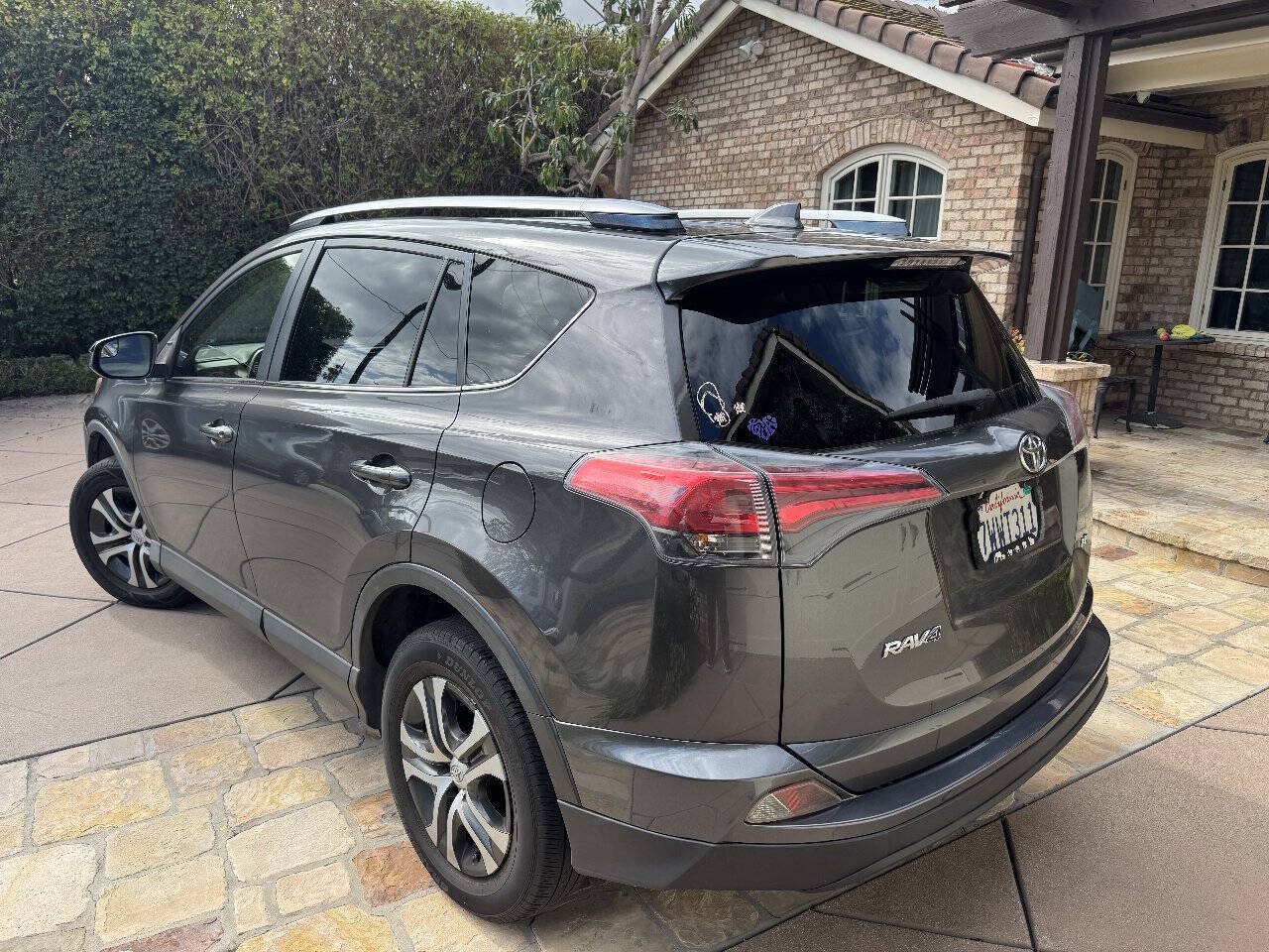Used 2017 Toyota RAV4 LE w/ Carpet Mat Package FWD image 3