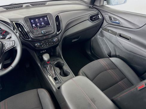 Used 2023 Chevrolet Equinox RS AWD/4WD image 23