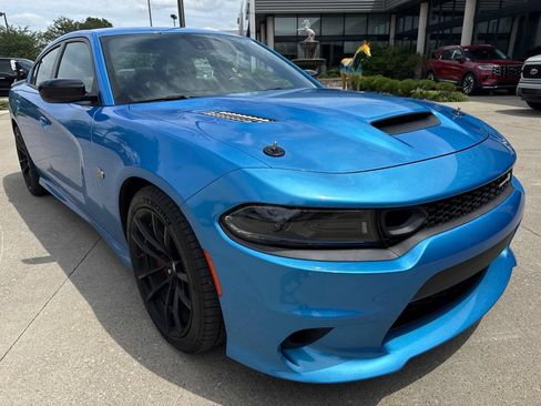 Used 2023 Dodge Charger Scat Pack w/ Plus Group RWD image 15