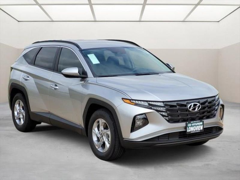 Used 2024 Hyundai Tucson SEL FWD image 1