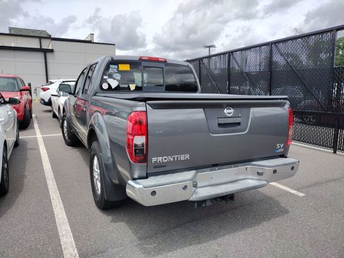 Used 2019 Nissan Frontier SV w/ Value Truck Package RWD image 6