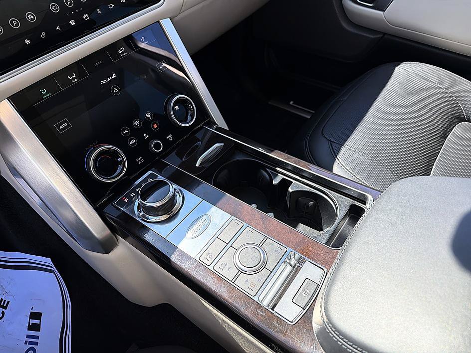 Used 2019 Land Rover Range Rover Supercharged AWD/4WD image 5